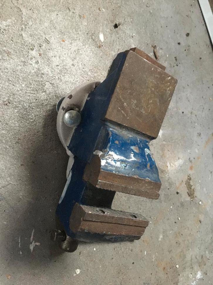 Authentieke zware bankschroef, Doe-het-zelf en Bouw, Werkbanken, Bankschroef, Ophalen of Verzenden