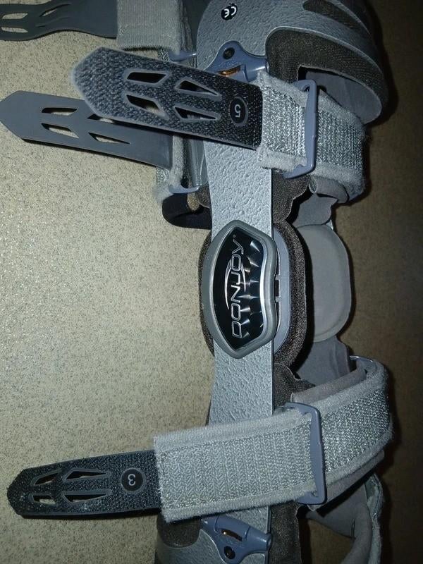 DonJoy Compartmental Discharge kniebrace - rechterknie, Ophalen of Verzenden, Zo goed als nieuw