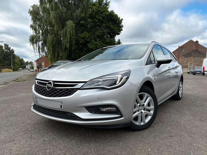 Opel astra break 2018 prêt à être immatriculé clim carplay, Auto's, Opel, Bedrijf, Benzine, Euro 6, Handgeschakeld, Ophalen