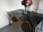 Eetafelset met 4 stoelen. Tafel is uitschuifbaar, Ophalen, Gebruikt