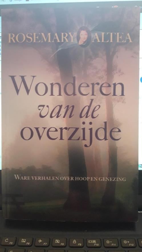 Wonderen van de overzijde. Rosemary Altea, Boeken, Esoterie en Spiritualiteit, Zo goed als nieuw, Ophalen of Verzenden