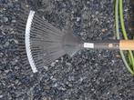 Hark met steel, Tuin en Terras, Hand-tuingereedschap, Ophalen, Zo goed als nieuw, Hark
