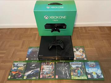 Xbox one avec 8 jeux, Enlèvement, Xbox One