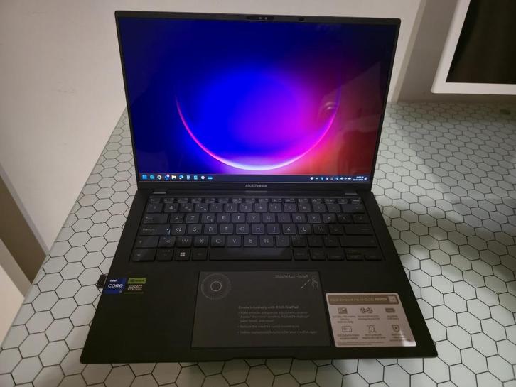 Asus Zenbook UX6404VV-P406W i9 32 Go de 1 TB ssd, Computers en Software, Windows Laptops, Zo goed als nieuw, 14 inch, SSD, 4 Ghz of meer