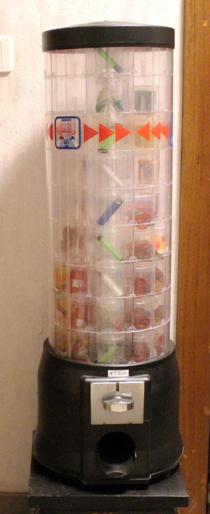 Snoepautomaat vendingmachine., Verzamelen, Automaten | Overige, Gebruikt, Ophalen