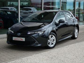 Toyota Corolla 1.8 Hybrid Dynamic +PARKEERSENSOREN GPS KEYLE beschikbaar voor biedingen