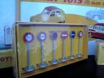 Ensemble Panneaux routiers & ville 1/43 Atlas DINKY Neuf N1, Ophalen of Verzenden, Nieuw, Overige typen, Dinky Toys