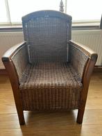 Fauteuil in donkerbruine rotan, Ophalen, Zo goed als nieuw