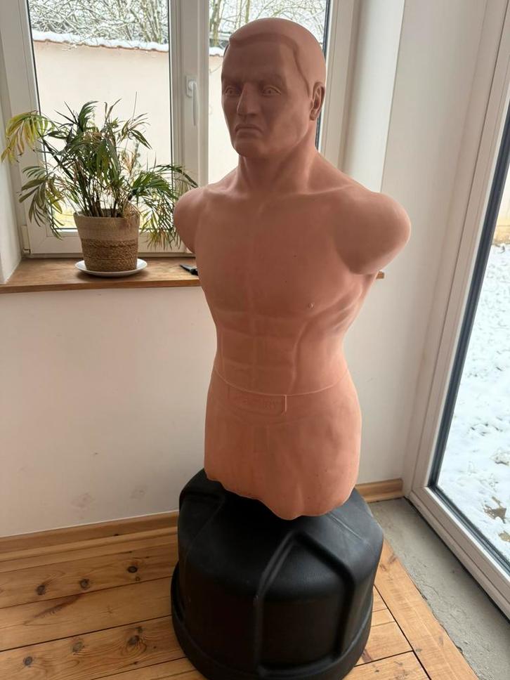 Boks pop/dummy, Sports & Fitness, Boxe, Utilisé, Punching-ball, Enlèvement