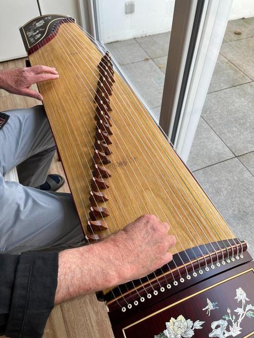 GUZHENG Chinese tafelharp, Muziek en Instrumenten, Snaarinstrumenten | Overige, Zo goed als nieuw, Harp, Ophalen