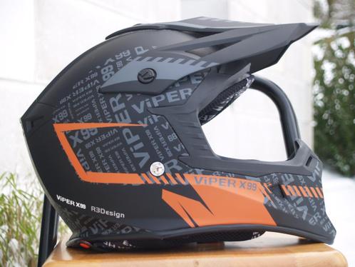 Off-roadjack in KTM-kleur (L) en helm (M)., Motoren, Kleding | Motorhelmen, Heren, Offroadhelm, M, Overige merken, Tweedehands