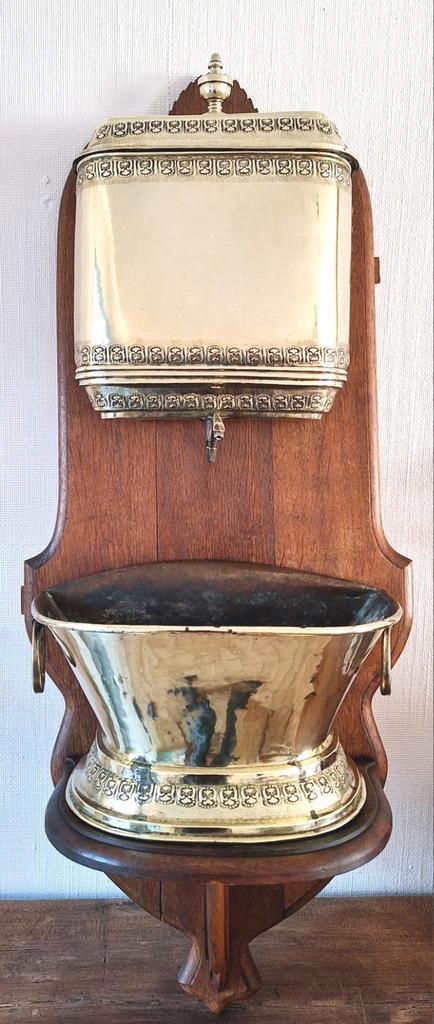 Lavabo du début du XIXe siècle, Antiquités & Art, Antiquités | Accessoires de maison, Enlèvement