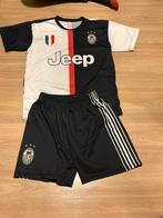 Voetbal shirts ronaldo, Ophalen, Zo goed als nieuw