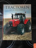 Boek tractoren uit de hele wereld, Hobby & Loisirs créatifs, Voitures miniatures | 1:32, Enlèvement, Comme neuf, Tracteur et Agriculture