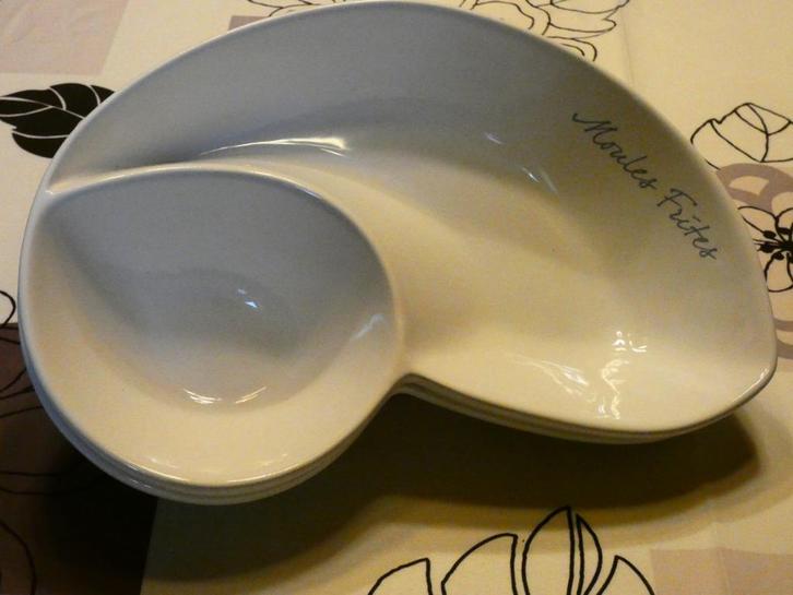 Mosselservice, Huis en Inrichting, Keuken | Servies, Nieuw, Bord(en), Effen, Porselein, Ophalen of Verzenden