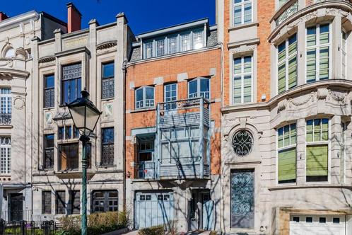 Maison à vendre à Uccle, 4 chambres, Immo, Huizen en Appartementen te koop, Vrijstaande woning