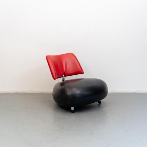 1x Leolux Pallone fauteuil zwart/rood, nieuwstaat!, Huis en Inrichting, Zetels | Voetbanken en poefs