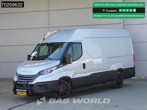 Iveco Daily 35S21 210PK 3.0L Automaat 2025 Black Edition mod, Auto's, Bestelwagens en Lichte vracht, Bedrijf, Te koop, Achteruitrijcamera