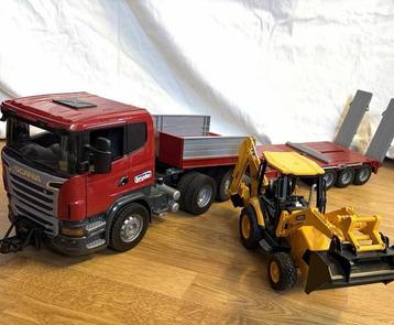 Bruder Scania vrachtwagen en graafmachine – goede staat beschikbaar voor biedingen