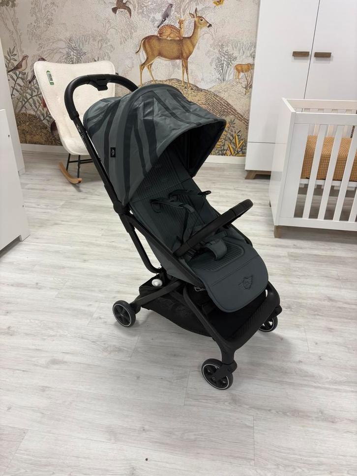 Buggy Easywalker by MINI, Kinderen en Baby's, Buggy's, Zo goed als nieuw, Regenhoes, Ophalen