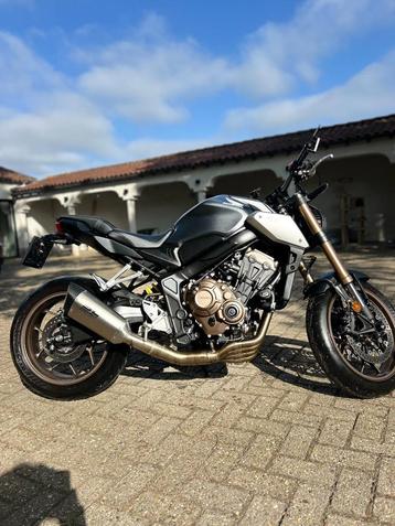 Honda CB650R - 06/2022 - SC Project - BTW Aftrekbaar beschikbaar voor biedingen