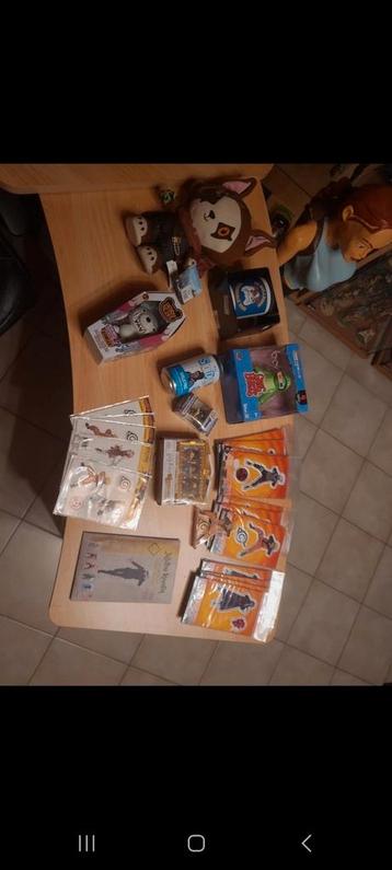 Beaucoup de goodies, films, mangas... etc., Enlèvement ou Envoi, Neuf