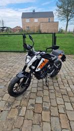 KTM duke 125, Motoren, Particulier, 125 cc, 11 kW of minder, 1 cilinder