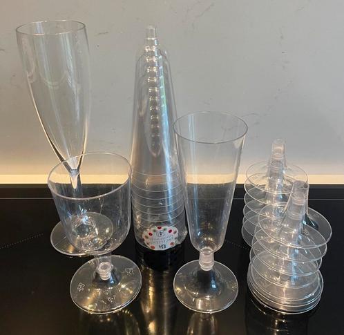 Verres à champagne en plastique réutilisable, Collections, Verres & Petits Verres, Enlèvement ou Envoi