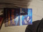Divergent boeken (Divergent + Allegiant), Boeken, Fantasy, Ophalen, Gelezen