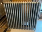 Radiator gietijzer, Doe-het-zelf en Bouw, Verwarming en Radiatoren, Gebruikt, Radiator, Ophalen