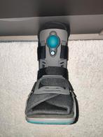 Chaussure orthopédique B Joynz air walker courte large, Enlèvement, Comme neuf