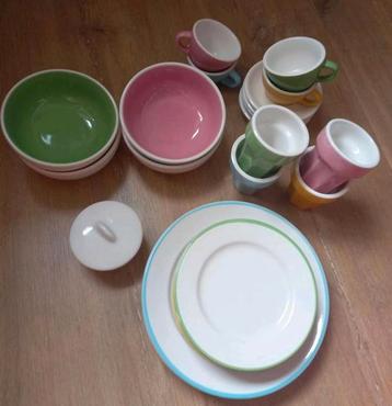 Servies porselein kinderen compleet beschikbaar voor biedingen