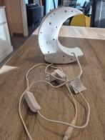 Maan verlichting, Enlèvement