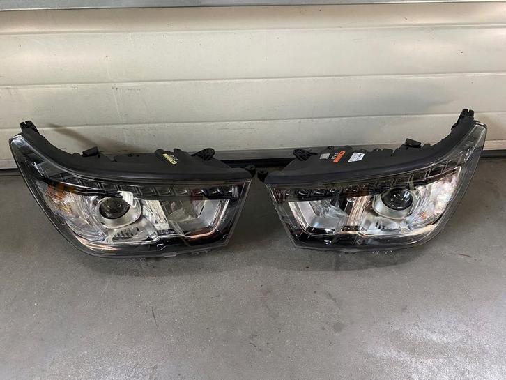 Ssangyong Tivoli xenon set lampen, Auto-onderdelen, Overige Auto-onderdelen, Ssangyong, Gebruikt, Ophalen of Verzenden