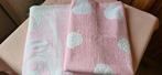 Handdoeken 2 badlakens spons details zie omschrijving, Ophalen of Verzenden, Gebruikt, Roze, Handdoek