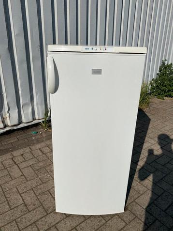 Diepvries Zanussi A+ met GARANTIE, Enlèvement ou Envoi, Comme neuf