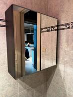 Hele mooie onbeschadigde toilet kast, Huis en Inrichting, Badkamer | Badkamermeubels, Ophalen, Zo goed als nieuw, Spiegelkast