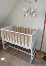 Co-sleeper hout/wit - Petite Amëlie, Kinderen en Baby's, Kinderkamer | Bedden, Ophalen, Zo goed als nieuw, Minder dan 140 cm, Matras