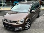 Volkswagen Touran 1.6 CR TDi Highline / NAVI / BLUET / PDC /, Auto's, 121 g/km, Euro 5, Zwart, 4 cilinders