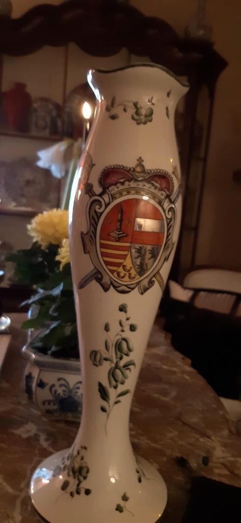 Liege Vase blason de Liège, Antiek en Kunst, Antiek | Vazen, Ophalen of Verzenden