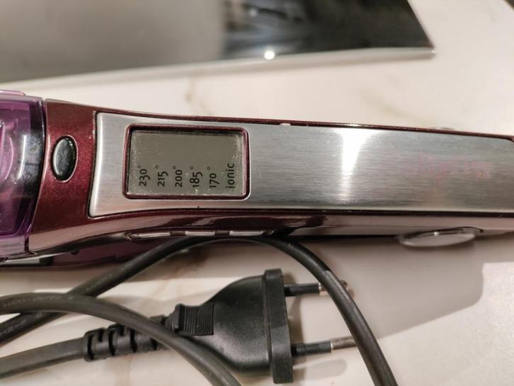 Babyliss stijltang i pro 230 steam Ionic titan. cer., Handtassen en Accessoires, Uiterlijk | Haarverzorging, Gebruikt, Krultang of Stijltang