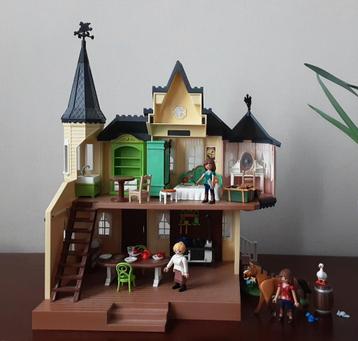 PLaymobil Spirit huis en extra slaapkamer beschikbaar voor biedingen