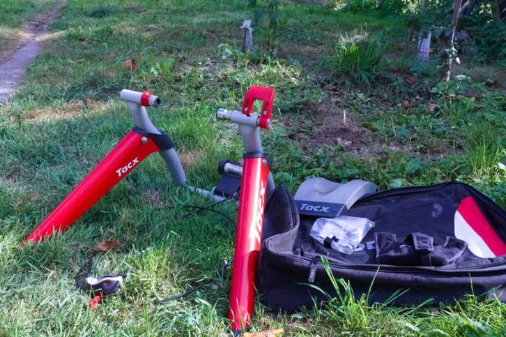 Home-trainer Tacx Satori, Sport en Fitness, Wielrennen, Gebruikt, Overige typen, Ophalen