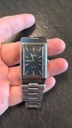 Omega de ville, Enlèvement, Omega