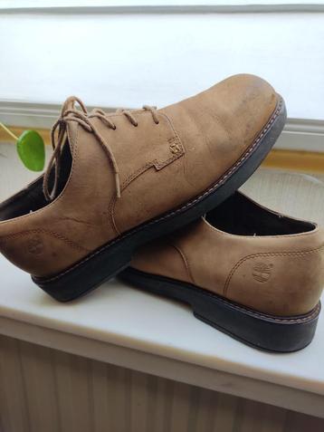 Chaussures pour hommes taille 43.5