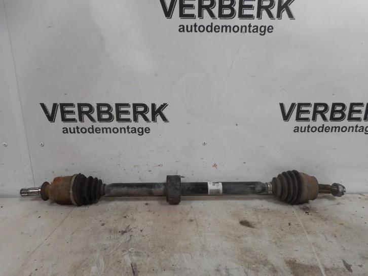 AANDRIJFAS RECHTS Opel Corsa D (01-2006/12-2014), Auto-onderdelen, Remmen en Aandrijving, Opel, Gebruikt