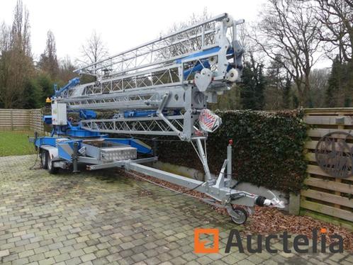 Snelmontagekraan Midi LT14 14 RD op aanhanger, Zakelijke goederen, Machines en Bouw | Kranen en Graafmachines, Kraan