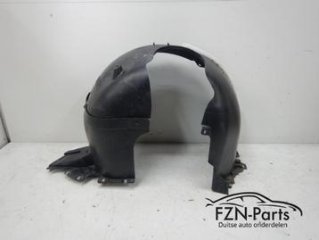 VW Golf 7 Modderkuip PVC Rechts-voor 5G0805970N beschikbaar voor biedingen