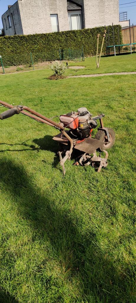 Ducati grondgrees, Articles professionnels, Machines & Construction | Jardin, Parc & Sylviculture, Labour, Enlèvement