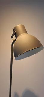 Lampe sur pied (ikea), Enlèvement, Comme neuf